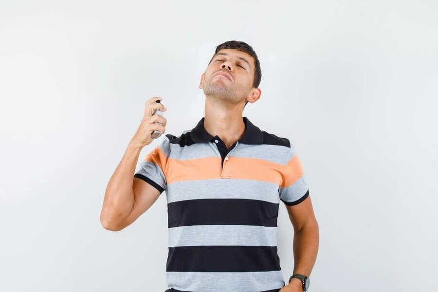 Lagi PDKT? Cobain 7 Aroma Parfum Pria yang Disukai Wanita Berikut Ini